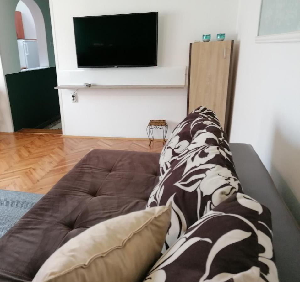 Apartman Centar Kruševac Exteriör bild