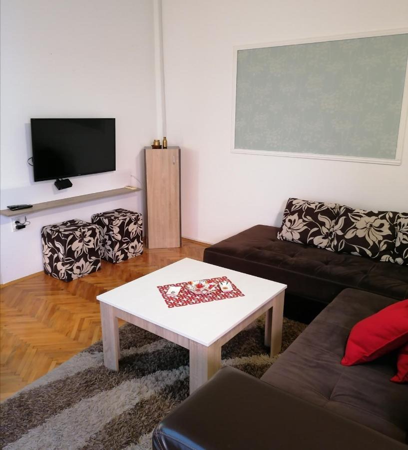 Apartman Centar Kruševac Exteriör bild