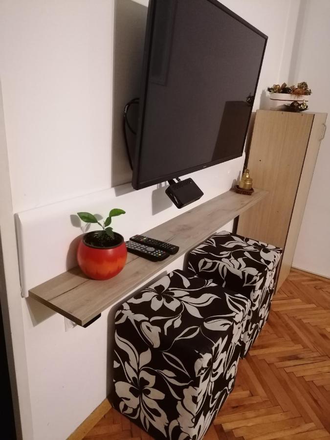 Apartman Centar Kruševac Exteriör bild